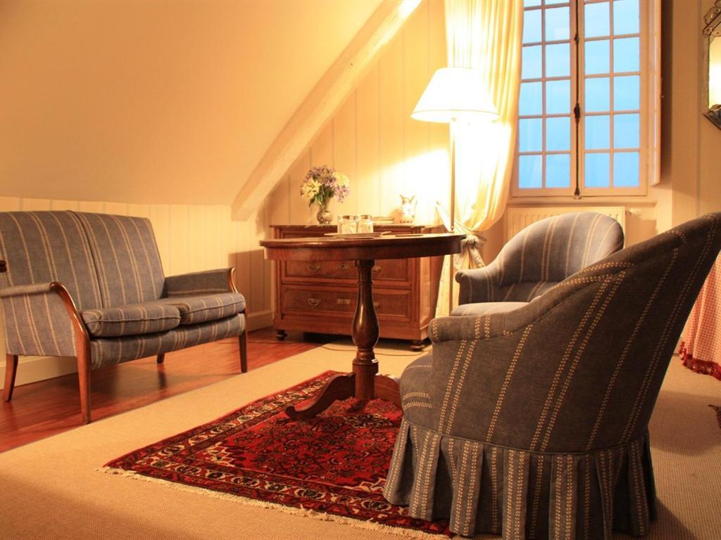 Le Chateau D'Osthoffen Rum bild